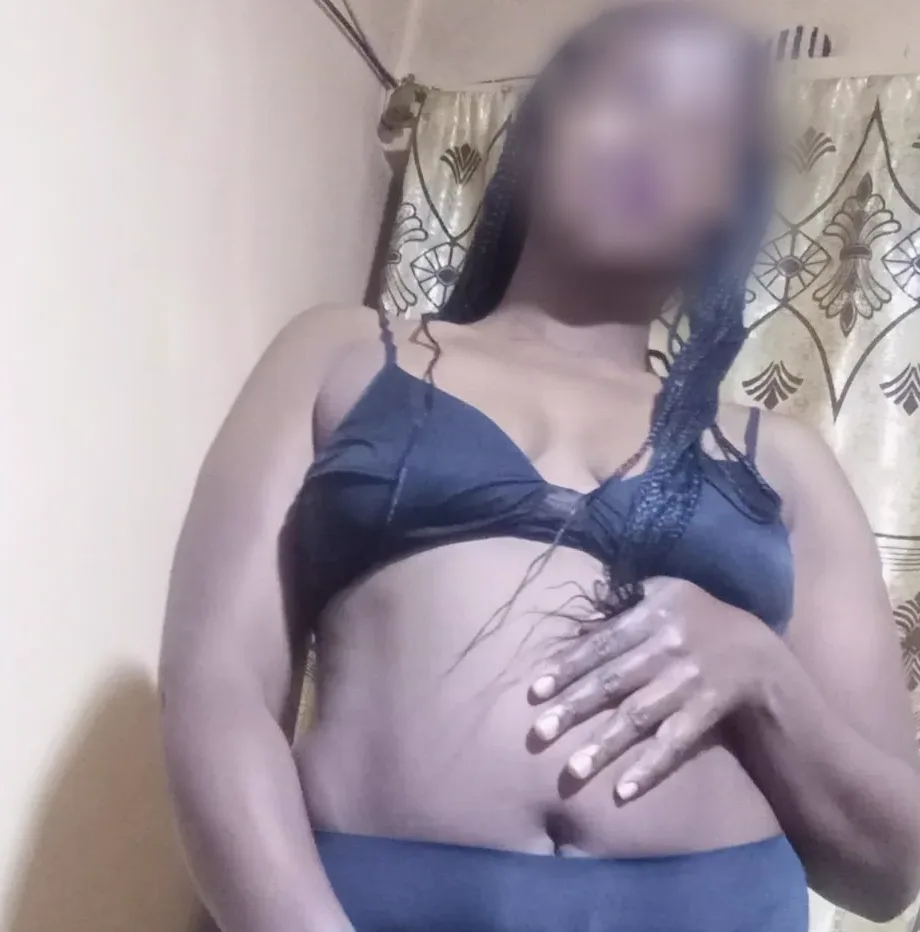 Debora, 32 anni